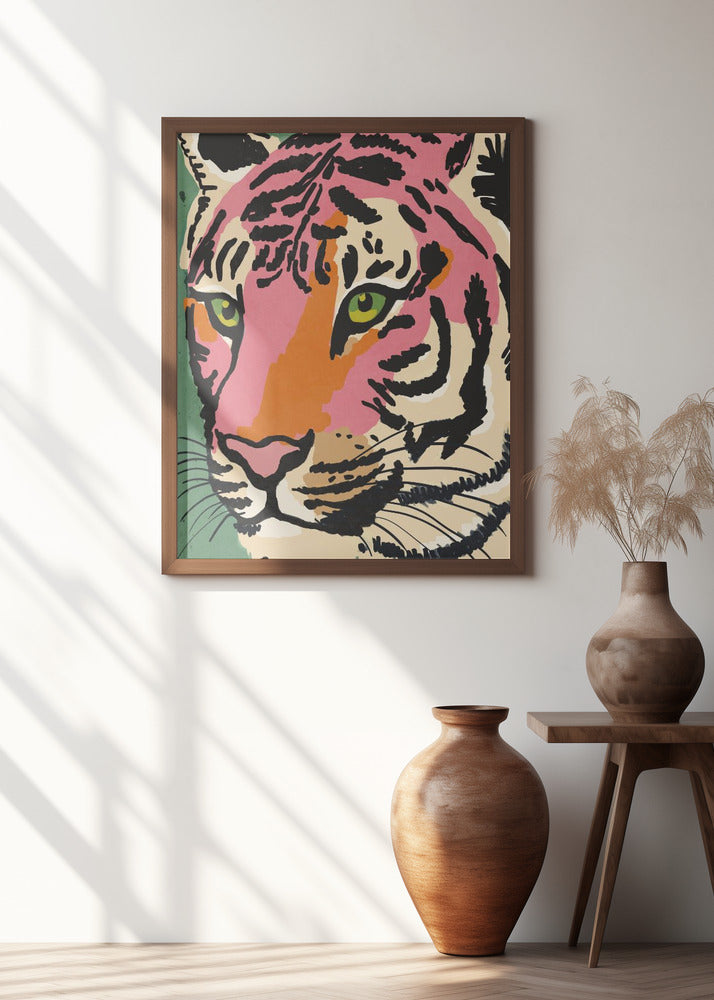 Vibrant Tiger Gaze
