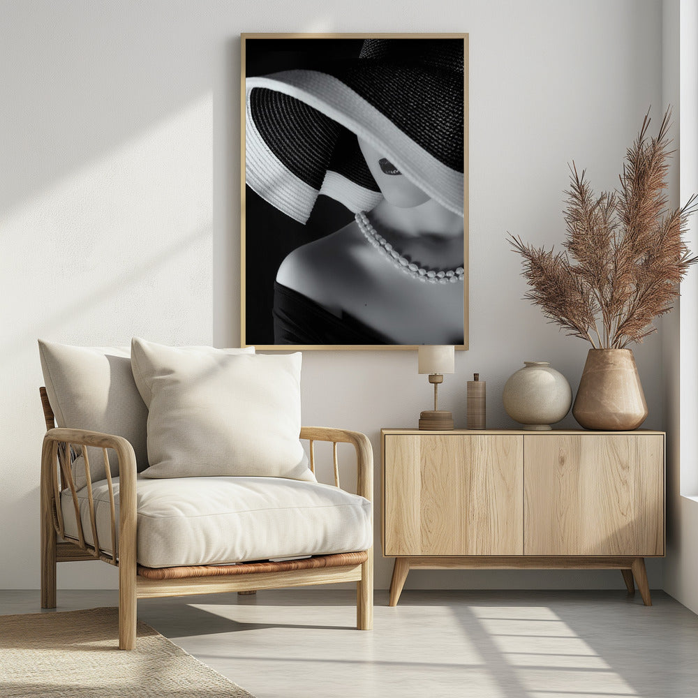 Elegance in Shadow