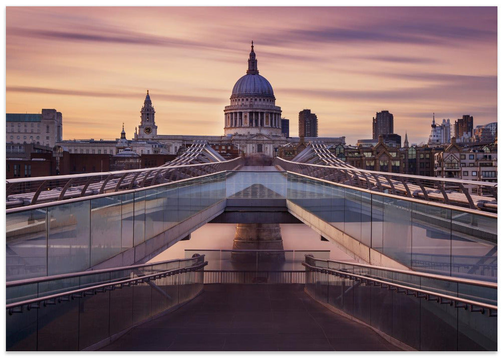 Millennium bridge leading towards St. Paul's church