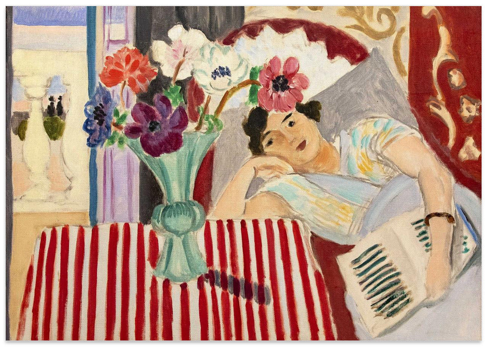 Femme Et Anémones