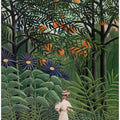 Femme Se Promenant Dans Une Foret Exotique